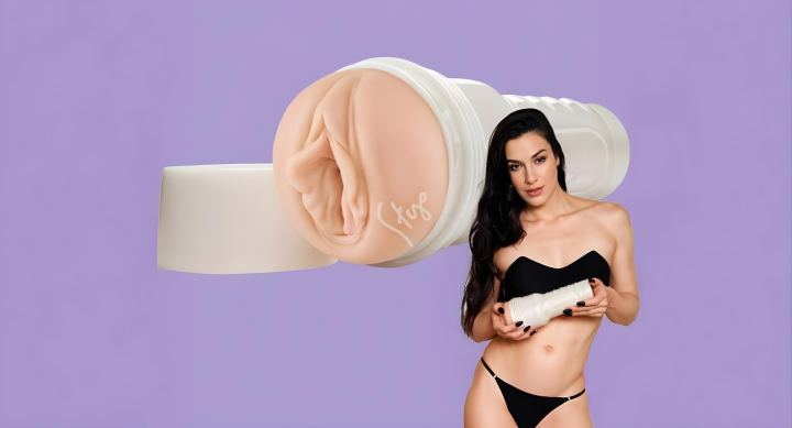 Wie is Stoya Destroya? Cupitoys
